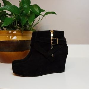Dolce Vita // Black Wedges